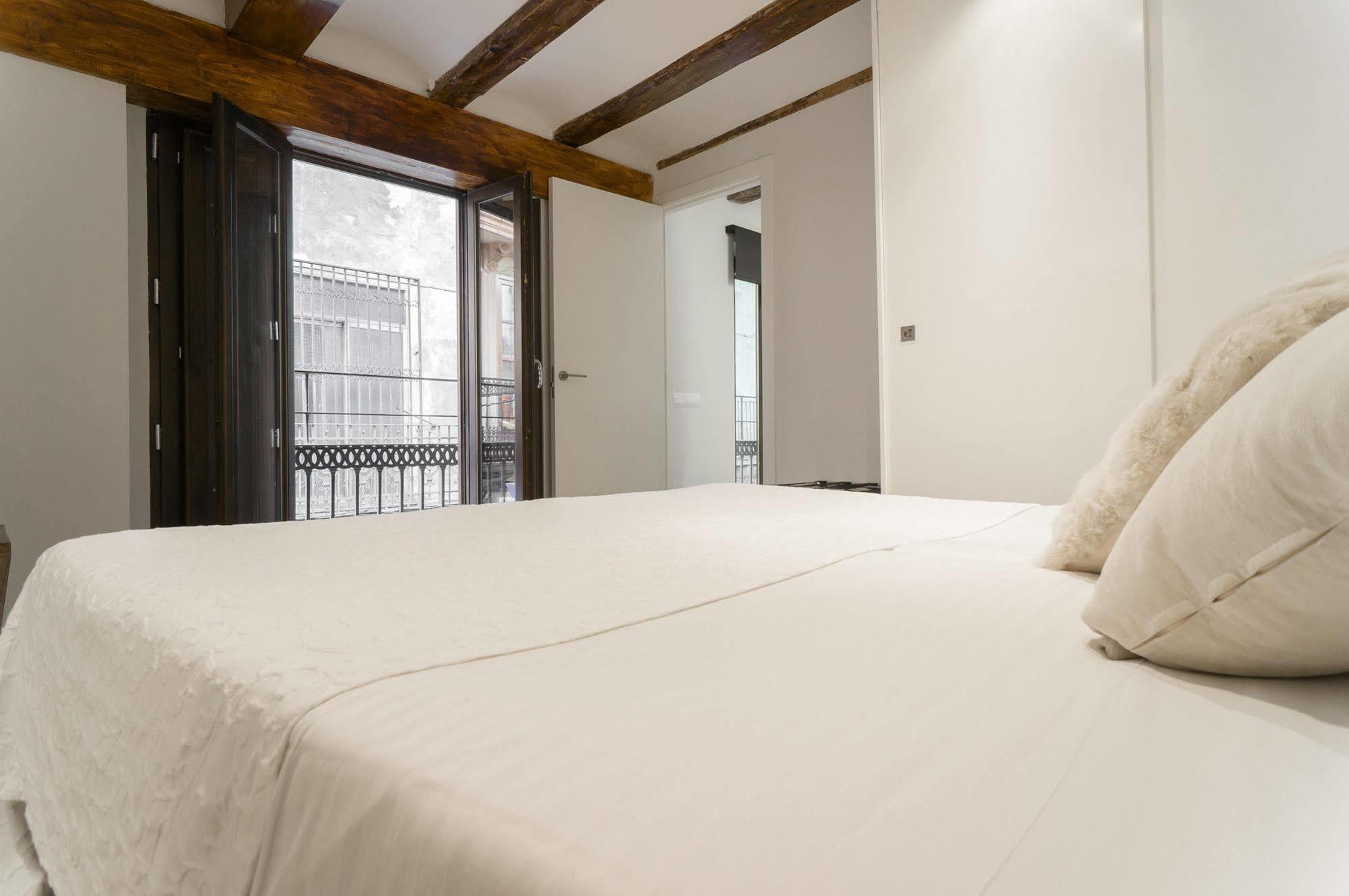 Kirei Apartment Sombrereria Valencia Luaran gambar